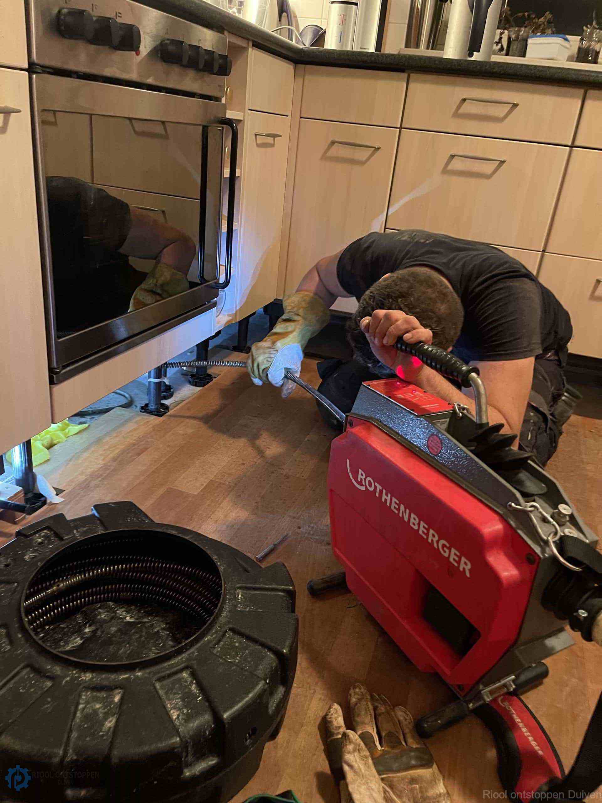 Ontstoppen Afvoer Duiven Ontstoppen Afvoer Duiven